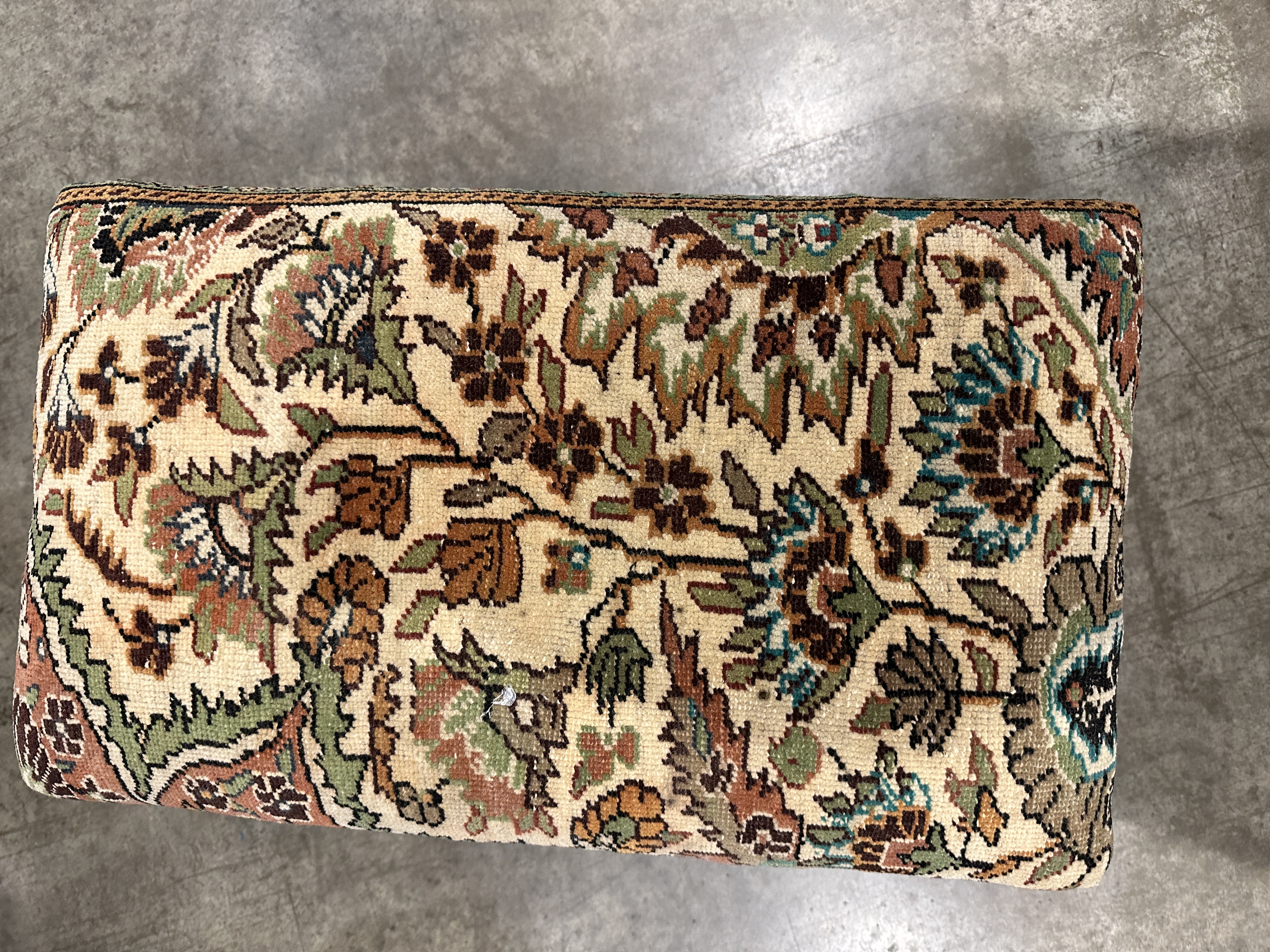 Image 42998 M - COPY